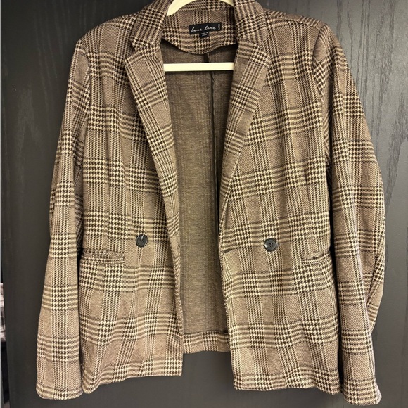 Love Tree Brown Sport Coat/ Blazer with Classic Plaid Design - Picture 2 of 4